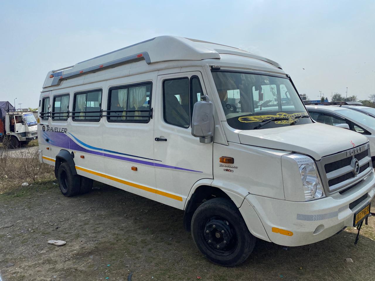 25+1 Seater Tempo Traveller